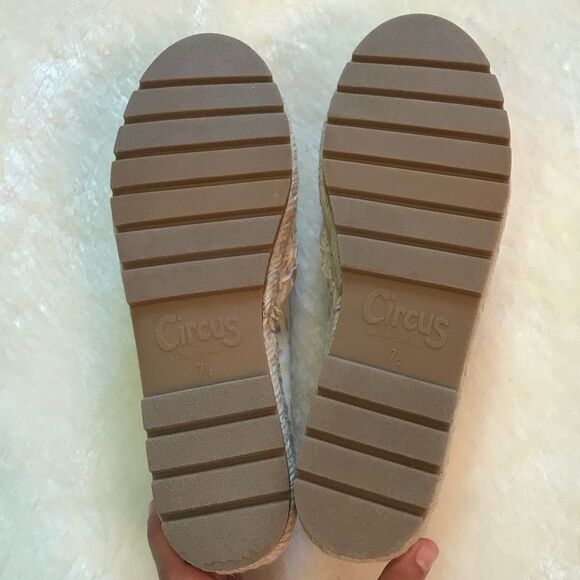 Sam Edelman Lani Slip on Style - Picture 6 of 6